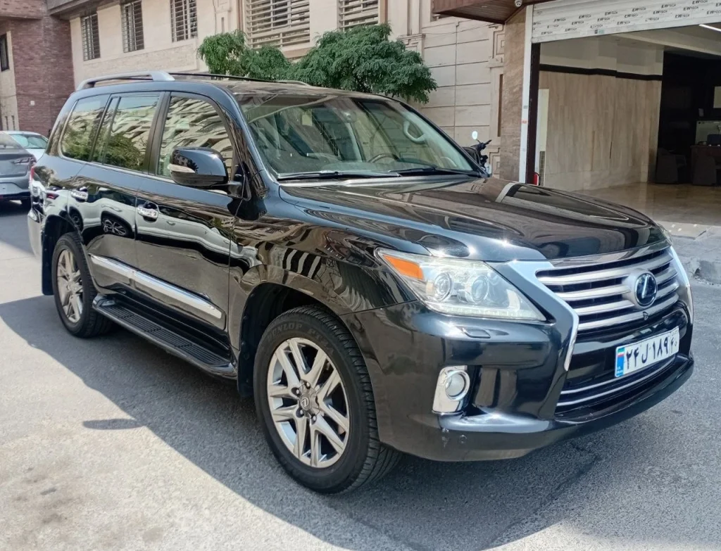 لکسوس LX 570